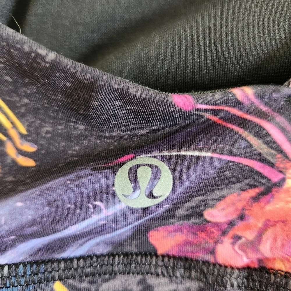 Lululemon Energy Sports Bra Medium Support B-D Cup Size 6